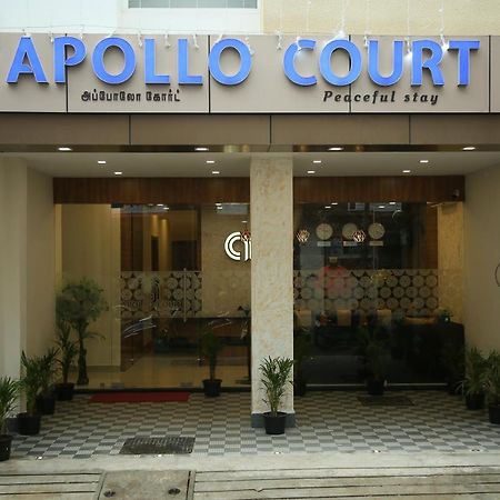 Hotel Apollo Court Madrás Exterior foto